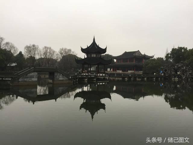 逃离森林小房